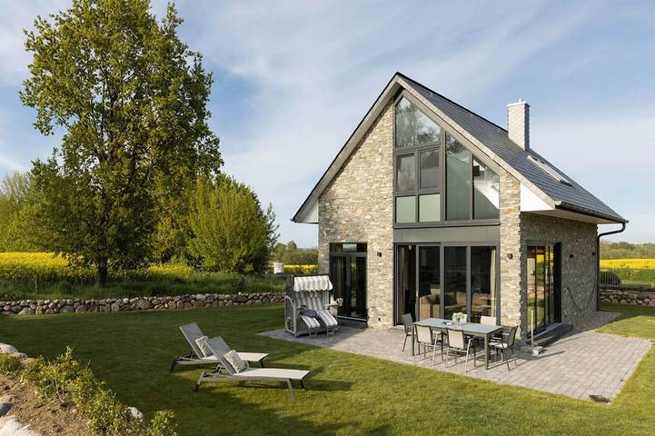Ferienhaus für 4 Personen, mit Sauna und Garten sowie Terrasse