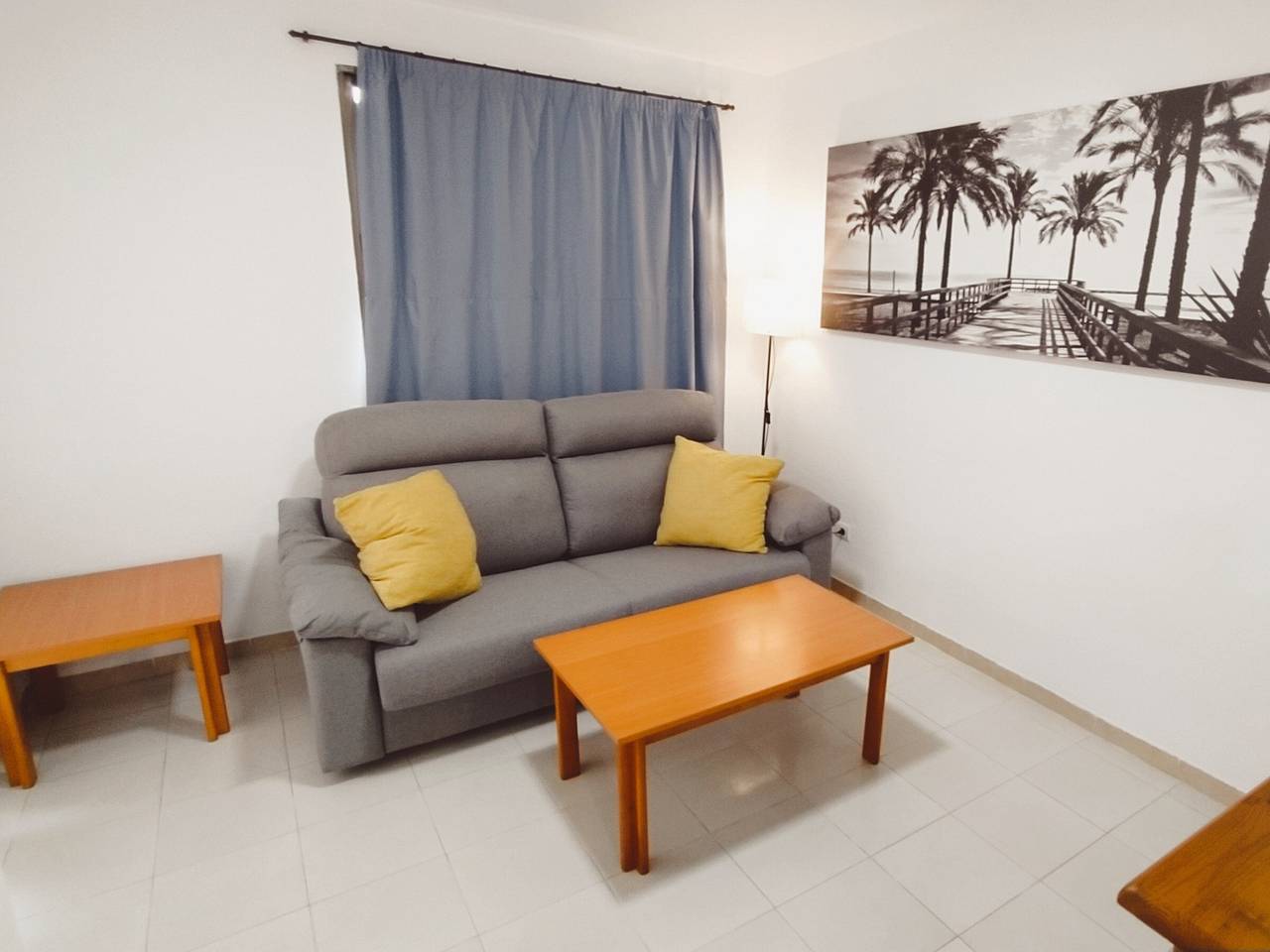 Geheel appartement, Apartment in Benicàssim with Ac and parking, 3 min from the beach in Benicasim, Costa del Azahar