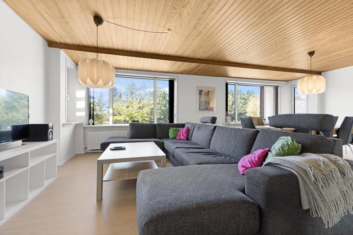 Holiday Home with Pool for 12 People in Løkken, Hjørring Kommune