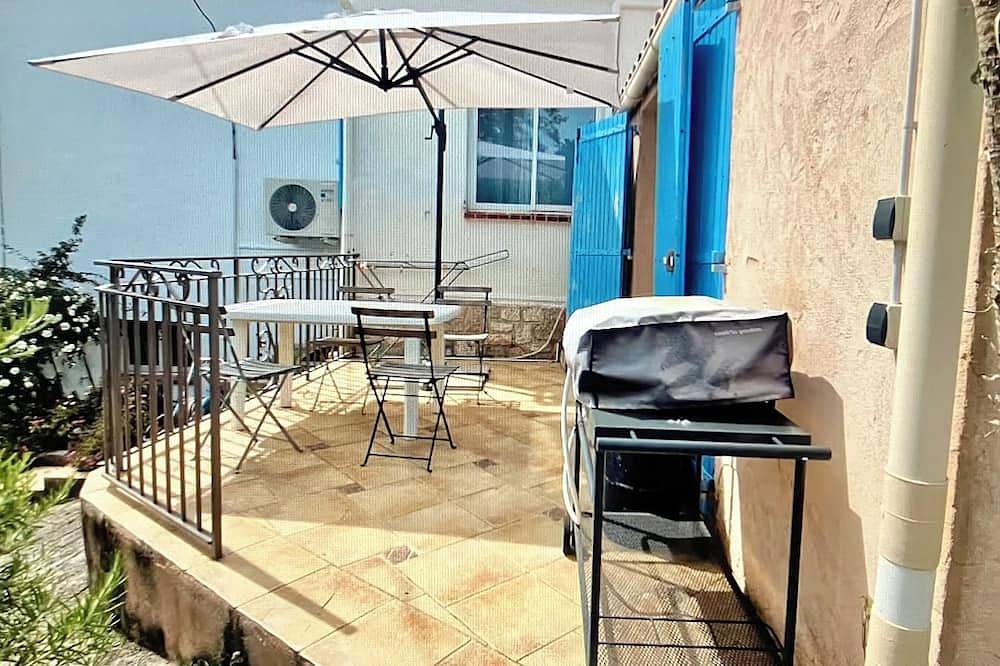 Ganze Wohnung, Escapade Urbaine: 2 Bedrooms, Ideally Located in Peymeinade, Mittelmeerküste (Frankreich)