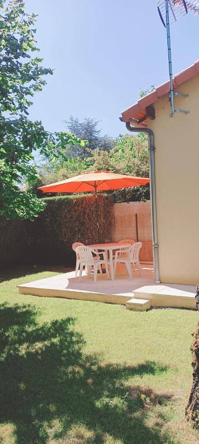 Maison T2 indépendante avec terrasse et parking in Buxerolles, Vienne (France)