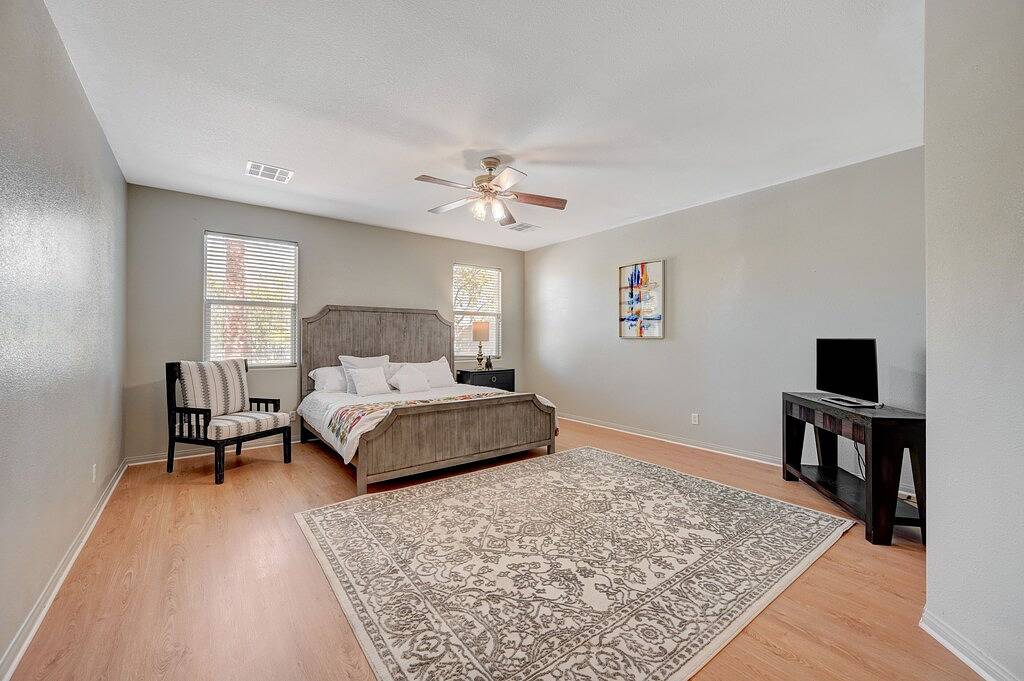 🌟 Experience Tranquility and Luxury in Every Corner! 🌟 in Las Vegas, Red Rock Canyon