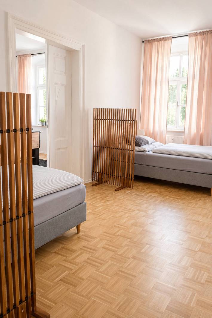 Ganze Wohnung, Großzügige 120m² Wohnung im Stadtzentrum von Gera in Gera, Ostthüringen