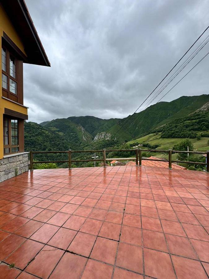 Casa rural para 4 personas, con Terraza y Vistas en Onís
