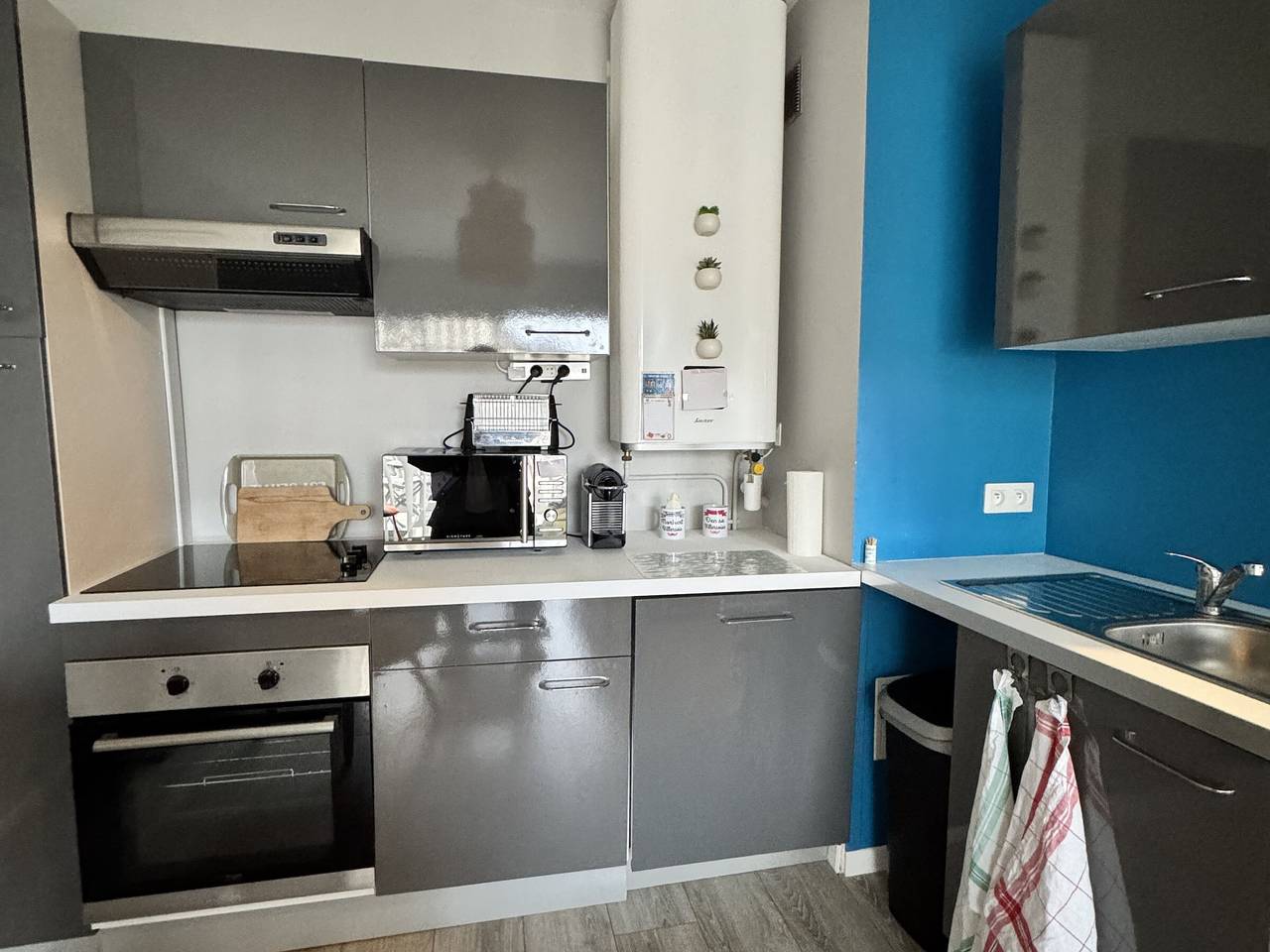 Ganze Wohnung, Angenehme 2-Zimmer-Wohnung mit Balkon und Parkplatz in Villers-sur-Mer in Villers-sur-Mer, Lisieux und Umgebung