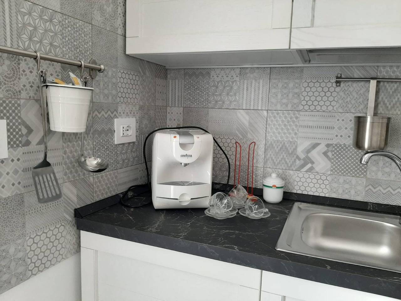 Apartamento entero, Apartamento Sciesa Piso - Aire Acondicionado - Wifi in Avola, Provincia de Siracusa