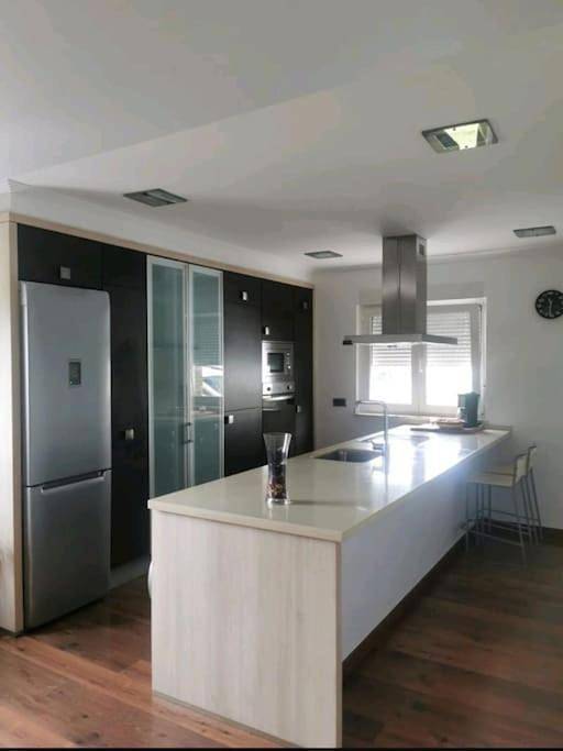 Casa rural para 11 personas, con vistas y jardín en Oviedo - 2