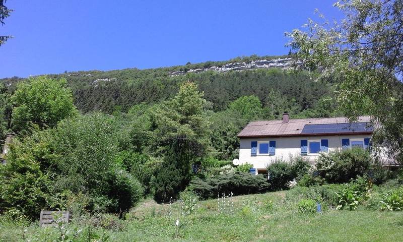 Chambre d’hôte pour 2 personnes, avec Terrasse ainsi que Jardin et Vue dans Belleydoux
