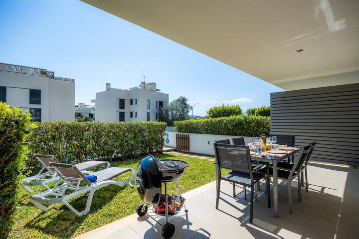Ganze Wohnung, Immacolato piano terra con giardino privato e piscina comunnal a pinaret in Port de Pollença, Pollença