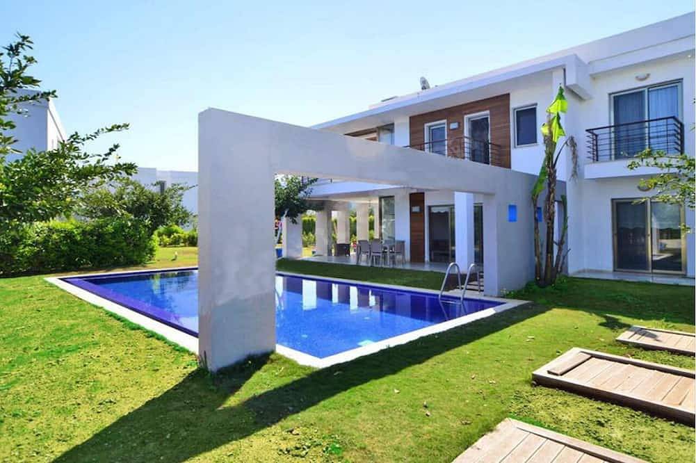 Bodrum Türkbükü'de Aile Villası ! in Bodrum, Türkische Ägäis