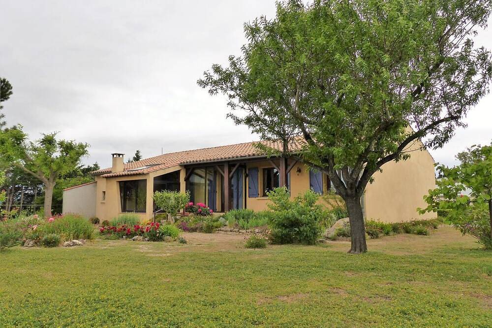 Gîte du Mouret Entre Mer et Montagne in Ouveillan, Narbonne region