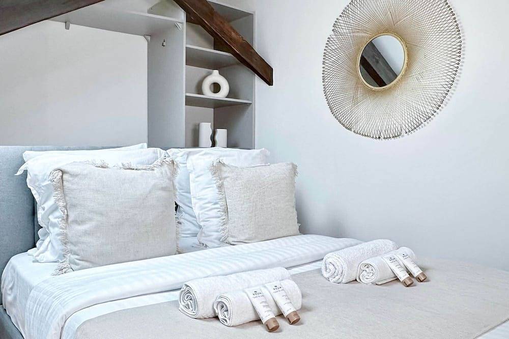 Apartamento entero, Buttes-Chaumont: Stylish Stay in a Duplex in París, Isla de Francia