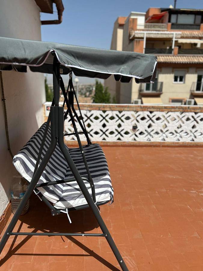 Casa rural para 5 personas, con piscina además de terraza y vistas en Monachil - 2
