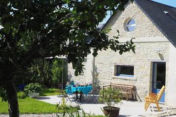 Location de vacances pour 3 personnes, avec jardin à Audouville-la-Hubert