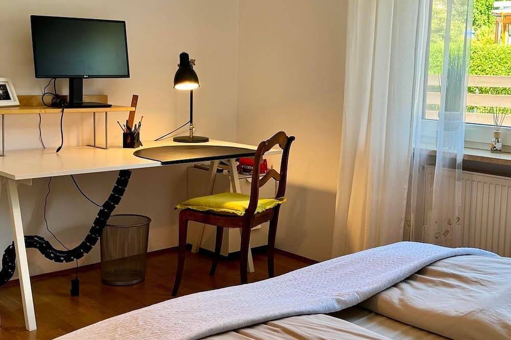 Apartamento entero, Ferienwohnung Fichtel-Stein - Holiday apartment, shower and bath, Wc, 2 bedrooms in Ochsenkopf, Fichtelberg