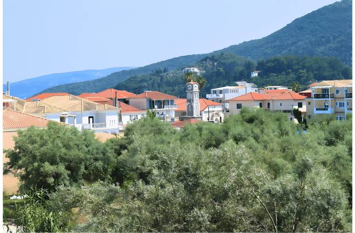 Entire studio, Studio Apartment 'Nidri View B3' with Mountain View, Wi-Fi and Air Conditioning in Nydri, Greece
