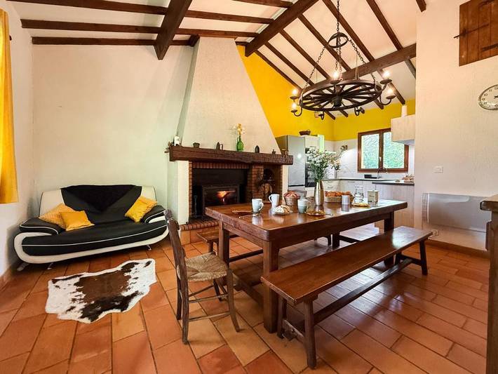 Location de vacances pour 5 personnes, avec vue et jardin à Rieux-de-Pelleport - 3