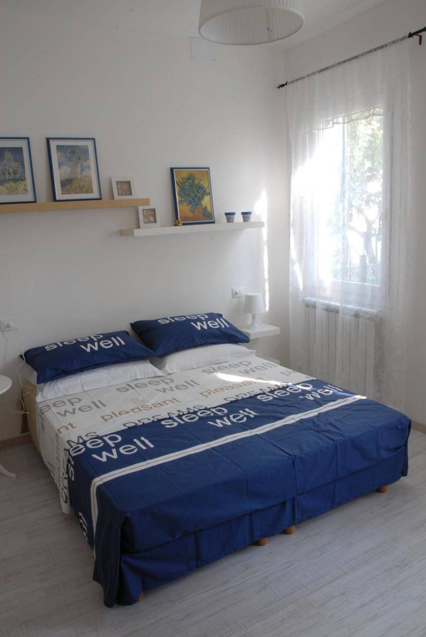 Two-Bedroom House in Mestre, Venedig
