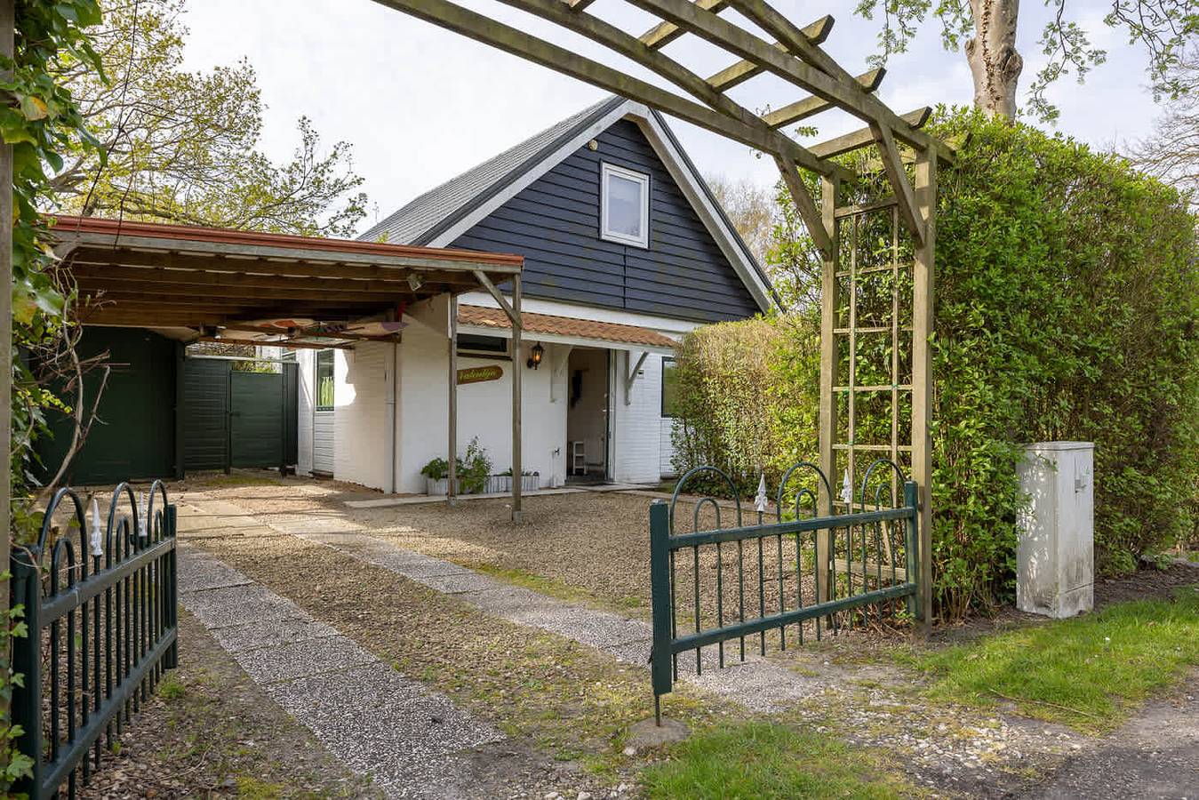Holiday home with garden in Kortgene - Klaverhoek 6 in Kortgene, Mer du Nord Pays-Bas