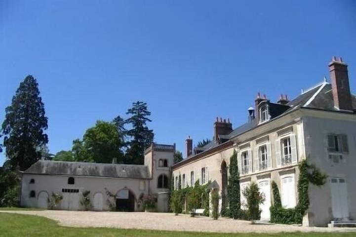 Location de vacances pour 30 personnes, avec Jardin dans Sologne