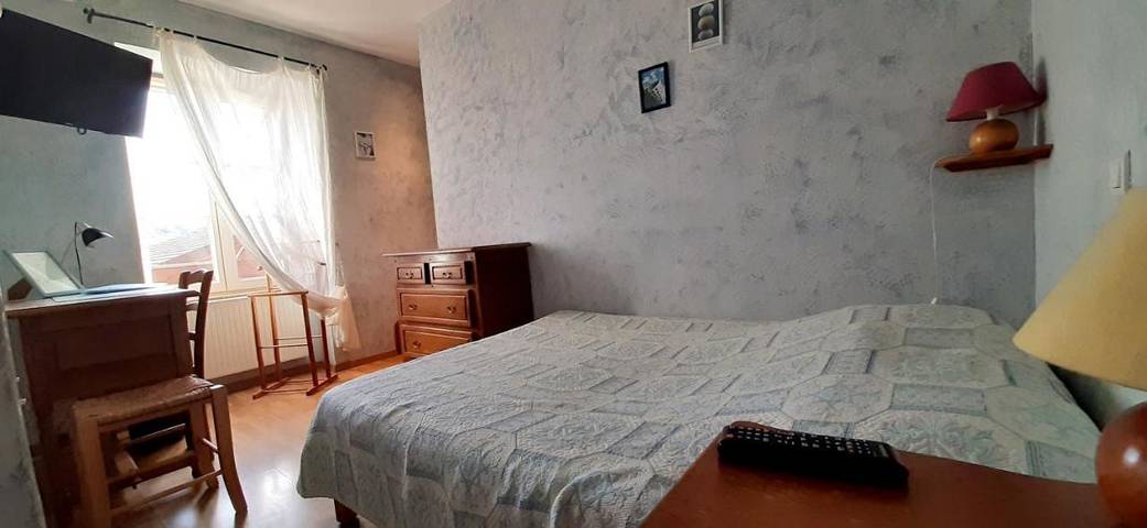Hôtel pour 2 personnes, avec Terrasse à Marmagne - 4