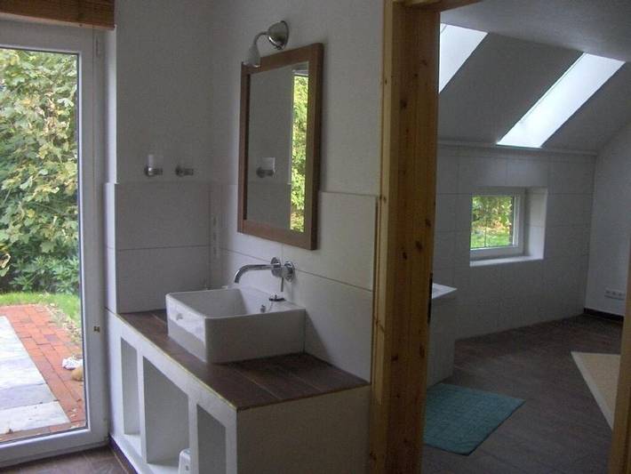 Ferienhaus für 8 Personen, mit Terrasse und Sauna in Ihlow - 4