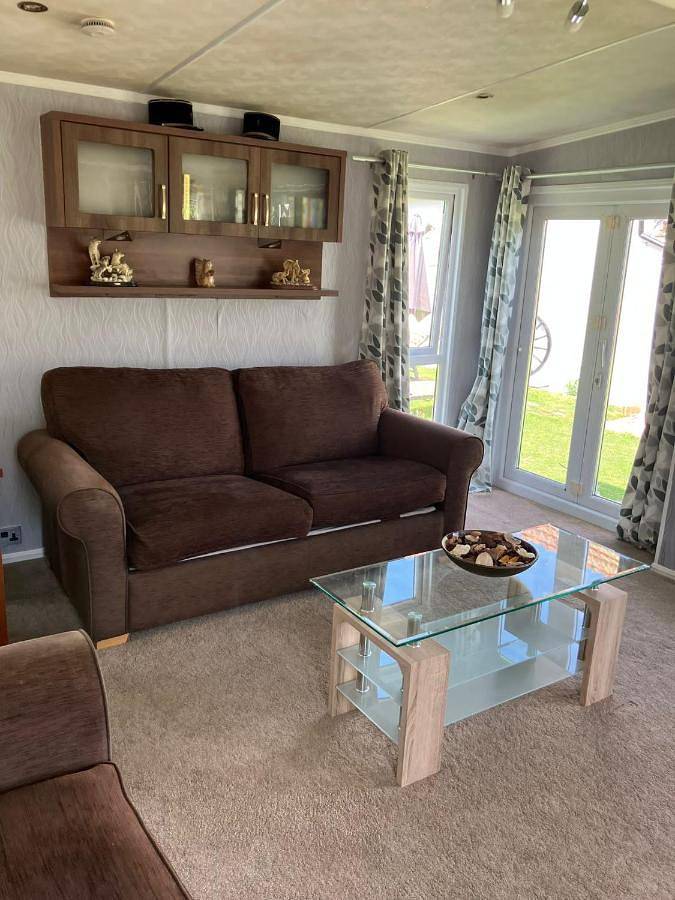 Two-Bedroom House in Préveranges, Saint-Amand-Montrond