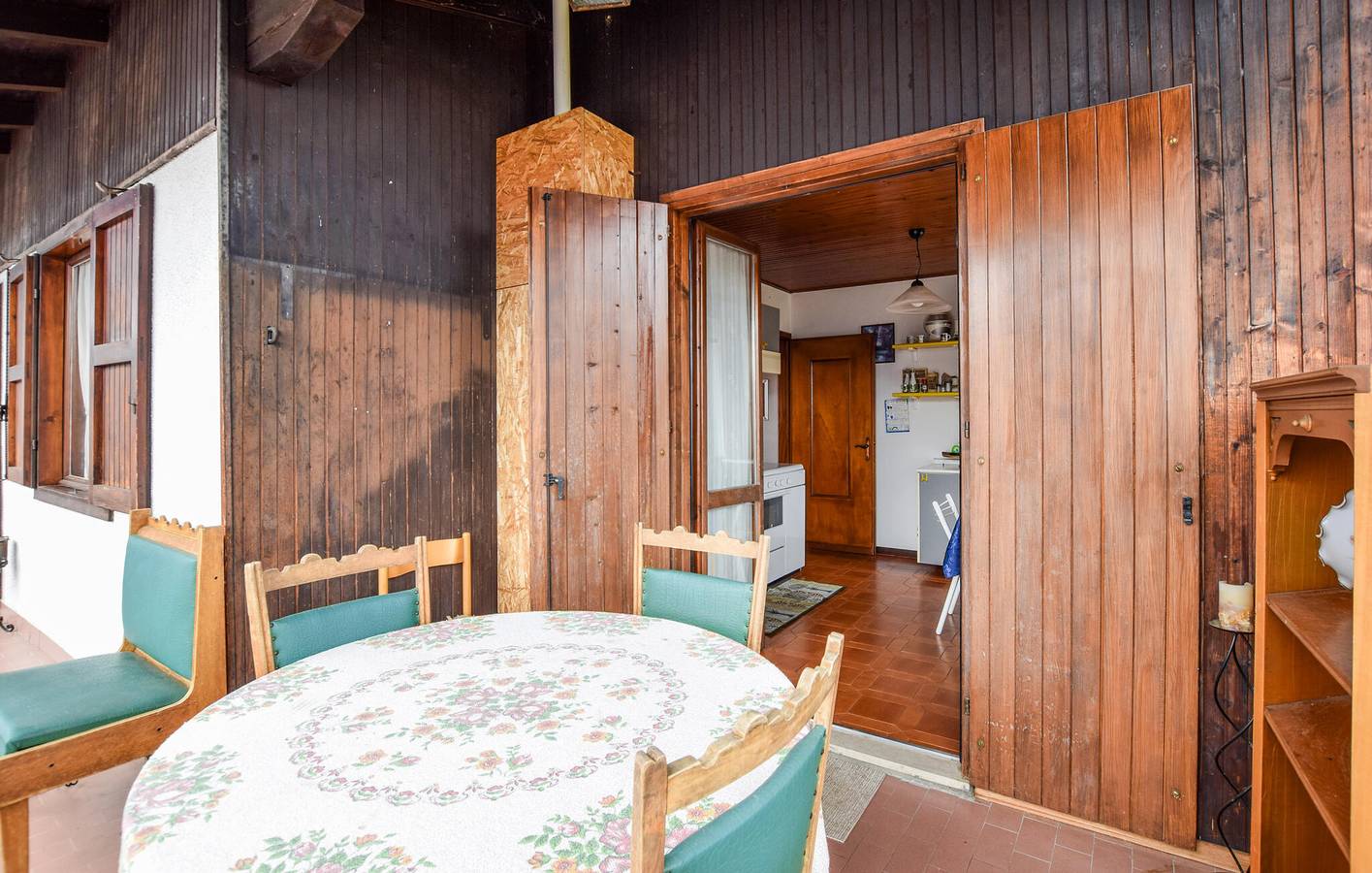 Ganze Ferienwohnung, Gemütliche Wohnung mit Parkplatz und Terrasse in der Nähe des Stadtzentrums von Ossimo in Ossimo, Prealpi Bergamasche Orientali