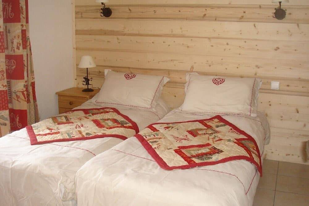 Ganze Wohnung, Neues Luxus- Chalet/Apartment an den Abhängen (8/9 Personen) in Les Houches, Mont-Blanc-Massiv