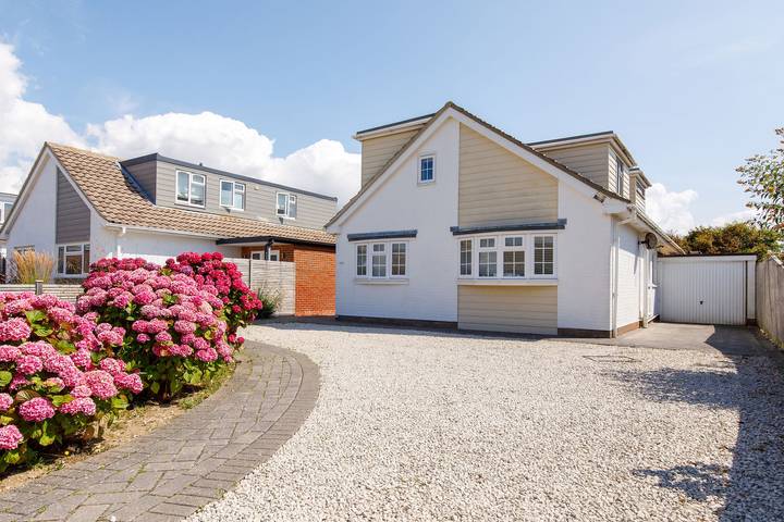 Holiday rental for 10 people, with garden, with pets in West Wittering