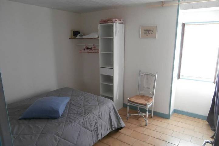 Gîte pour 4 personnes, avec terrasse à Chissey-en-Morvan - 4