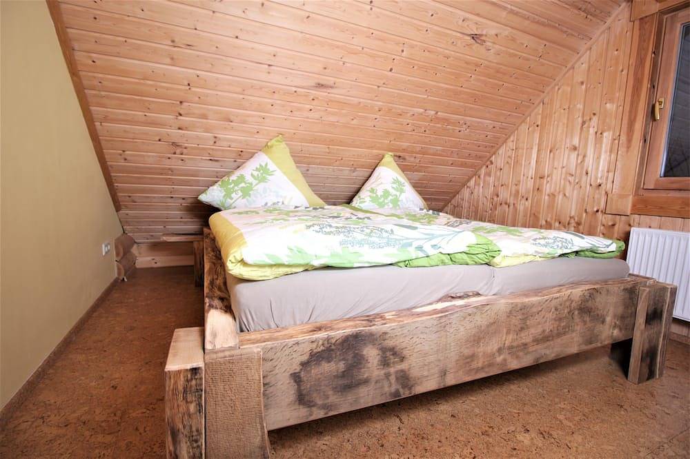 Traumhaftes Blockhaus  inmitten der Bergwelt des Zittauer Gebirges gelegen in Oybin, Zittauer Gebirge