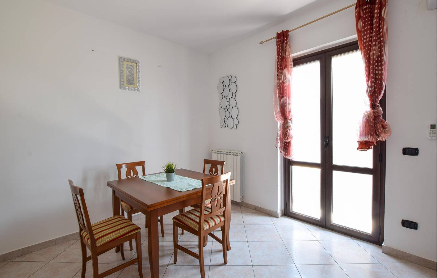 Appartement de vacances entier, Appartement avec vue sur l'océan et parking à Nicotera in Nicotera Marina, Nicotera