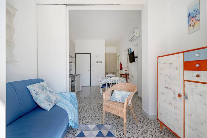 Gîte pour 6 personnes, avec balcon, adapté aux familles à Fasano - 3