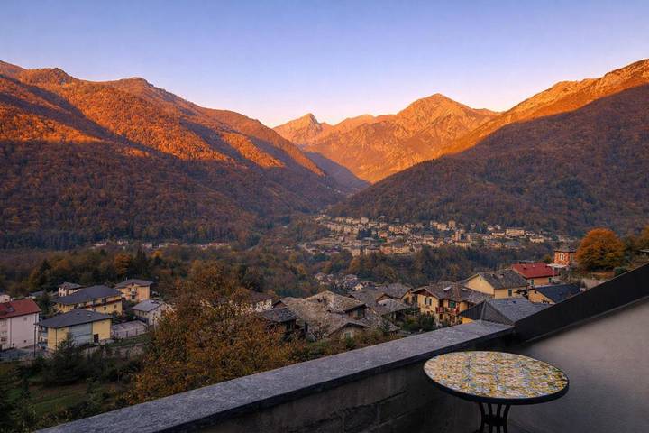 Gîte pour 2 personnes, avec balcon et vue, animaux acceptés à Cérès - 4