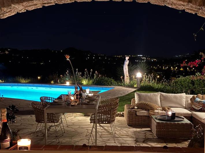 Location de vacances pour 2 personnes, avec jardin ainsi que vue et piscine, animaux acceptés à La Colle-sur-Loup - 4