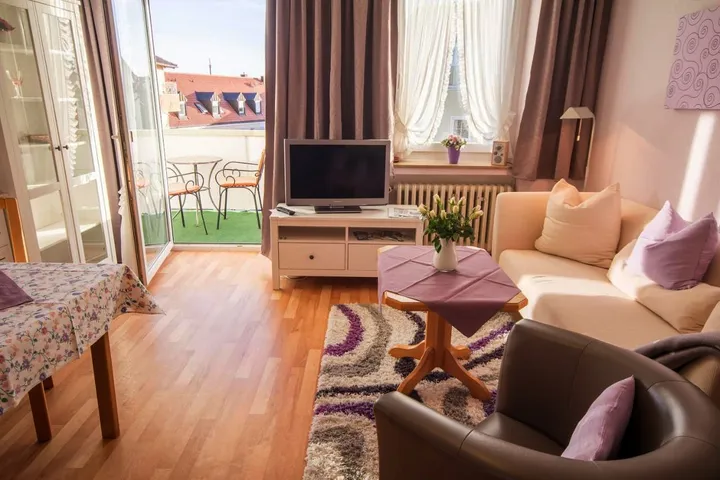Ferienwohnung für 4 Personen, mit Ausblick und Balkon - 1