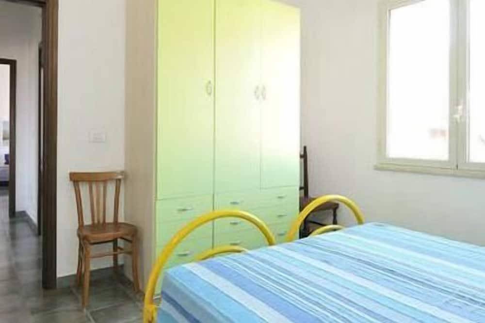 Entire apartment, Pet-friendly apartment with sea view in Santa Maria Navarrese, Ogliastra Province
