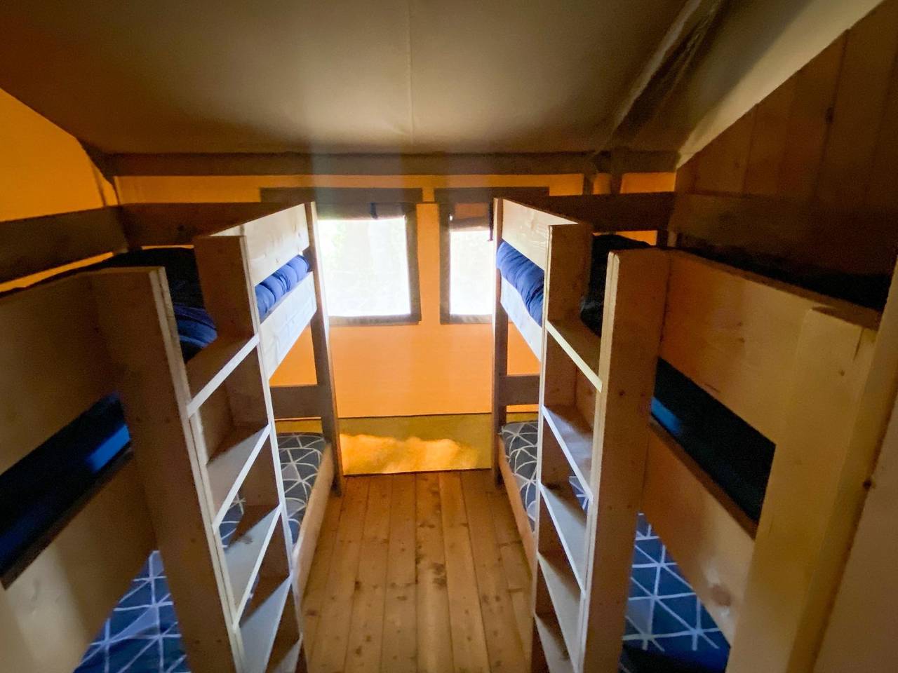Geräumige Safarilodge in einer ruhigen Umgebung in Regio Zwolle