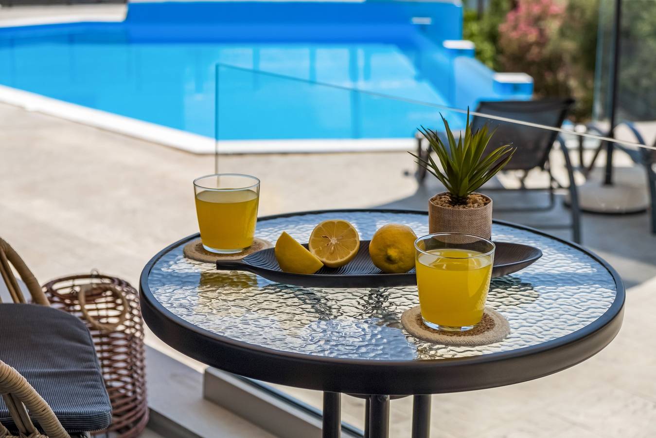 Ganzes Studio, Einzimmerapartment 'Oceanida Thalia Lyxury Suite' mit Meerblick, Wlan und Klimaanlage in Nikiana, Alexandros
