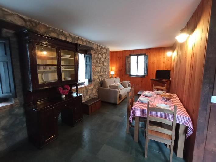 Casa rural para 5 personas, con terraza y jacuzzi en Nalón - 3