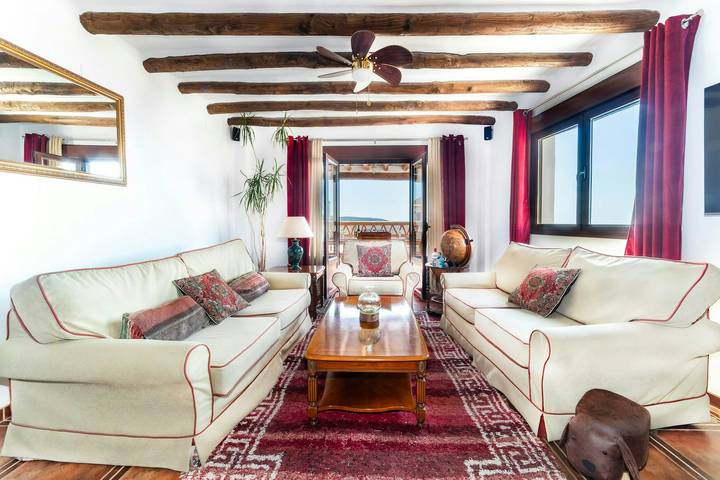 Casa artesanal en un pueblo de montaña de las Alpujarras in Mecina Bombarón, Alpujarra de la Sierra