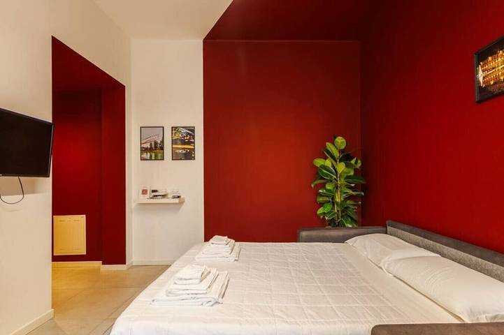 Appartement entier, Tosa Apt - 500m from the Racetrack - Free Wifi & Parking in Imola, Province de Bologne