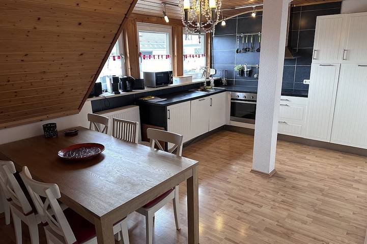 Ferienwohnung für 6 Personen, mit Balkon - 1