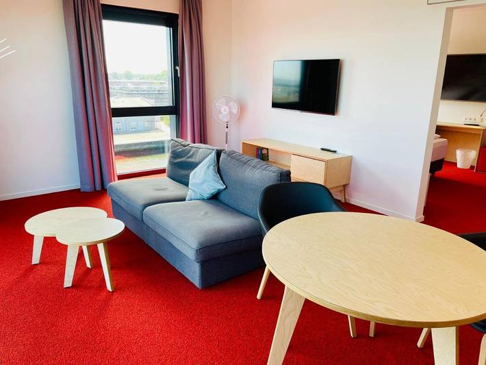 Hotel für 5 Personen, mit Terrasse und Ausblick in Cuxhaven Zentrum - 4