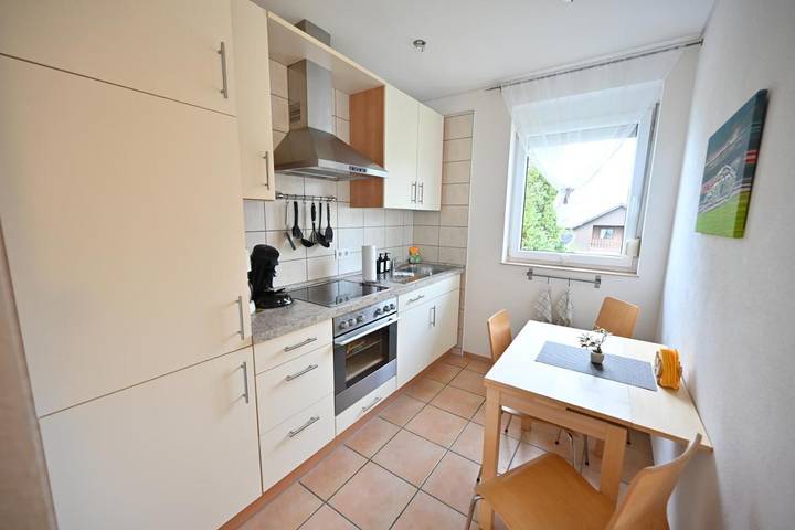 Ferienwohnung für 2 Personen, mit Ausblick und Garten, kinderfreundlich in Rock am Ring - 4