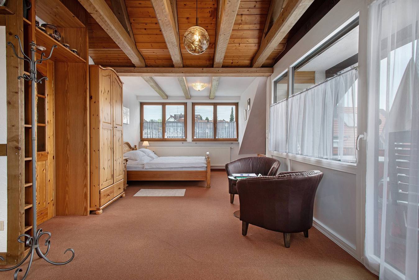 Zimmer 'Doppelzimmer 9, 2 Og' mit Balkon und Wi-Fi in Wasserburg (Bodensee), Bayerisch Schwaben