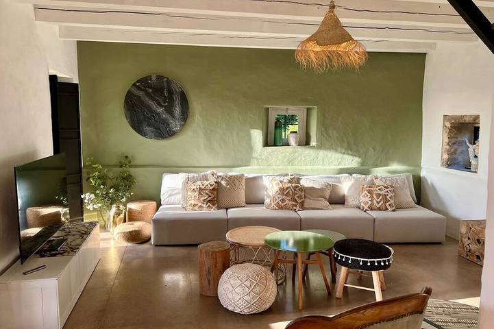 Gîte pour 6 personnes, avec jardin et terrasse