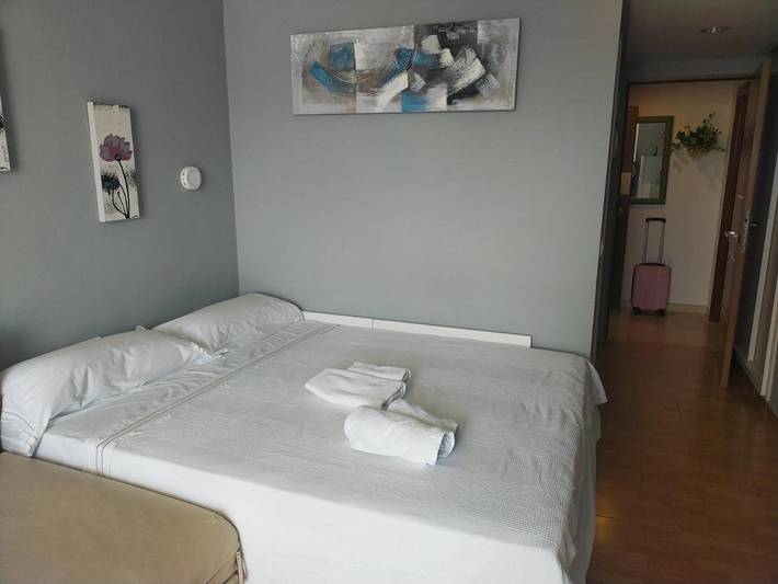 Chambre d’hôte pour 3 personnes, avec jardin ainsi que vue et piscine à Benalmádena - 3