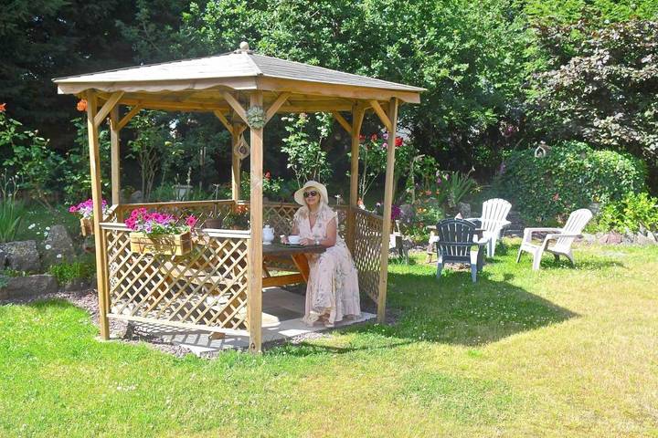 Location de vacances pour 4 personnes, avec jardin et terrasse à Mauron - 2